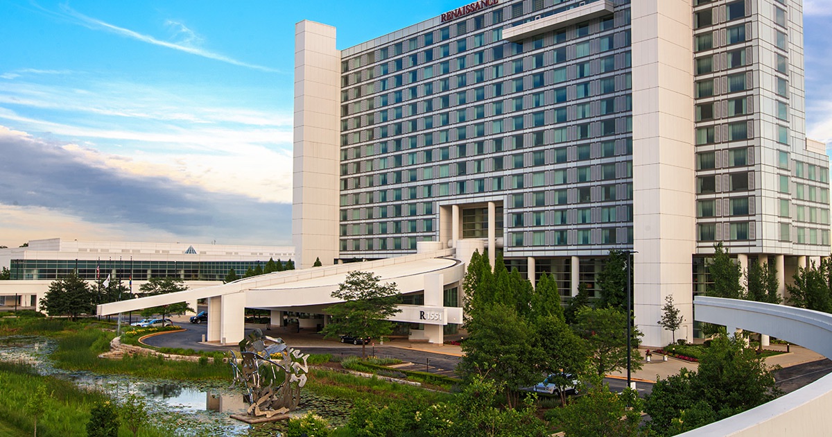 Cotenant Renaissance Schaumburg Convention Center